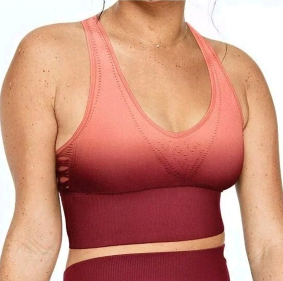 PINK Victoria's Secret Other - Pink Victoria's secret seamless sport crop Racerback Bra medium size